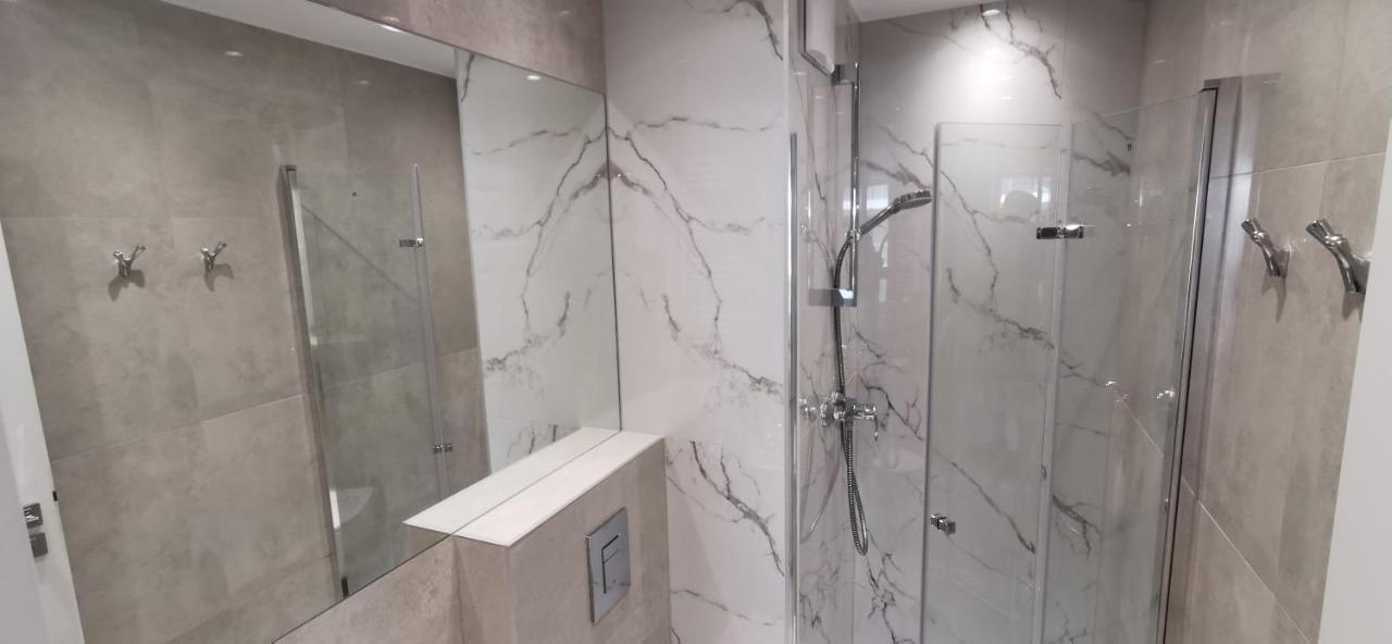 Wow Flou Przystan Letnica Apartamenty 700M Plaza Danzig Exterior foto